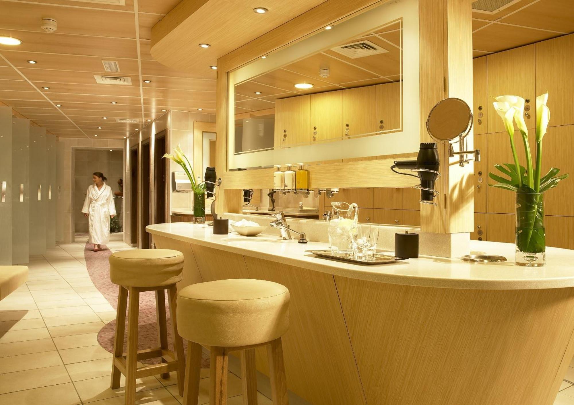 Inchydoney Island Lodge & Spa Клонакилти Экстерьер фото