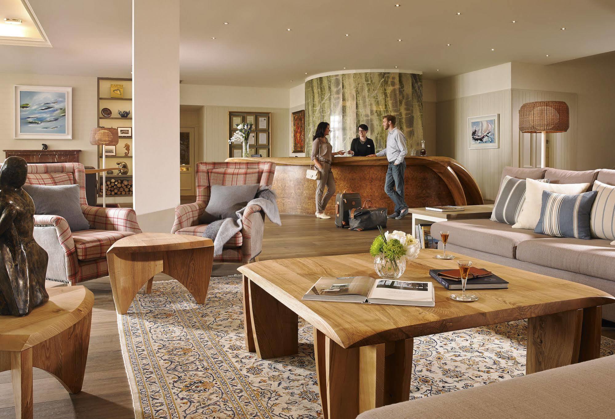 Inchydoney Island Lodge & Spa Клонакилти Экстерьер фото